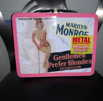 Marilyn Monroe Lunch Box Once Owned by Anna Nicole Smith